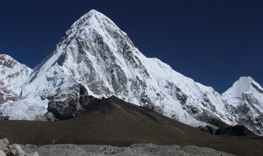 16 Days Everest Base Camp Trek: A Journey to the Roof of the World